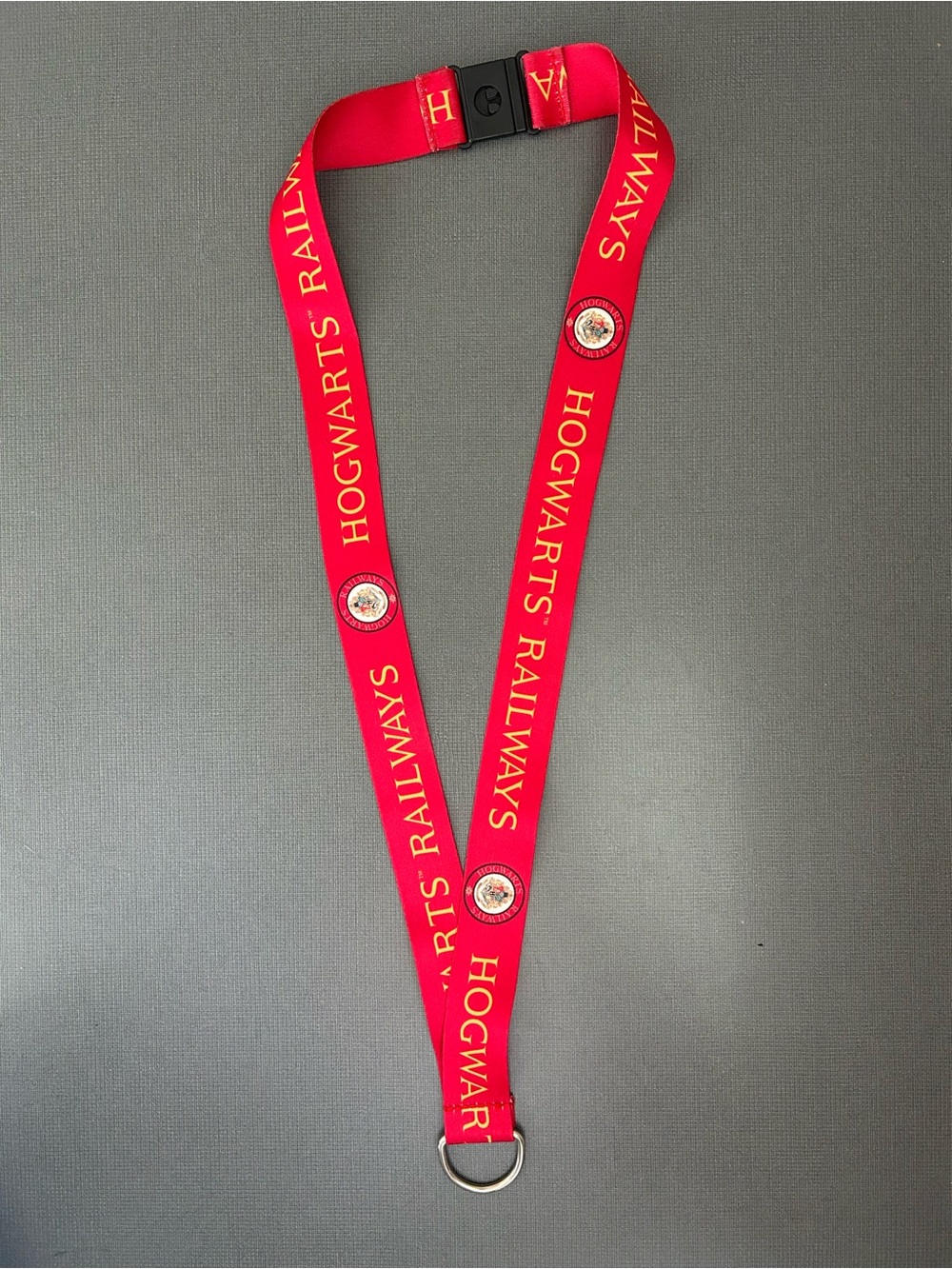 Harry Potter Universal Studios Platform 9 3/4 Hogwarts Railways Lanyard